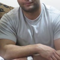 1000306813